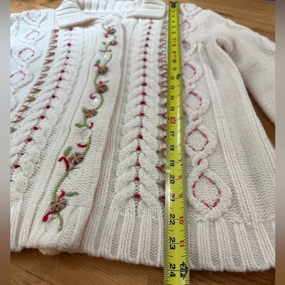 Christopher & Banks Button Down Hand Embroidered Christmas Sweater Cream/Red Med - Picture 9 of 11